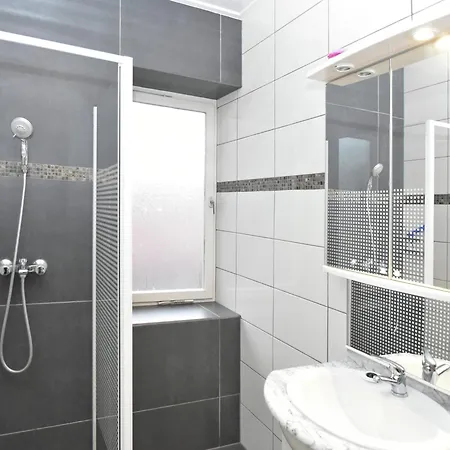 Apartamento Ferienwohnung, Ruebeland